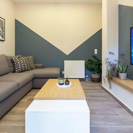 “Champions” Apartment In N. Kosmos Neighbourhood Athens Ngoại thất bức ảnh