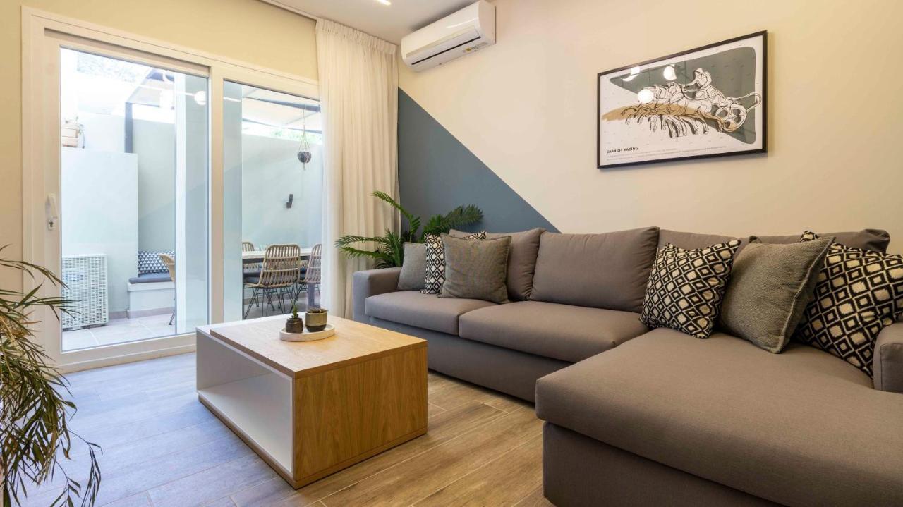 “Champions” Apartment In N. Kosmos Neighbourhood Athens Ngoại thất bức ảnh