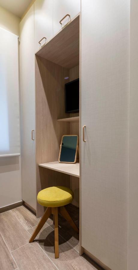 “Champions” Apartment In N. Kosmos Neighbourhood Athens Ngoại thất bức ảnh